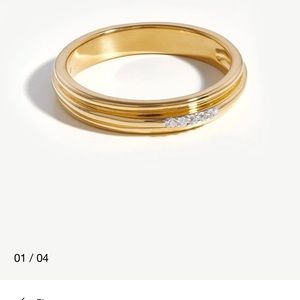 Missoma Gold ring